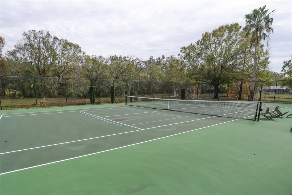 Tennis/Pickleball court