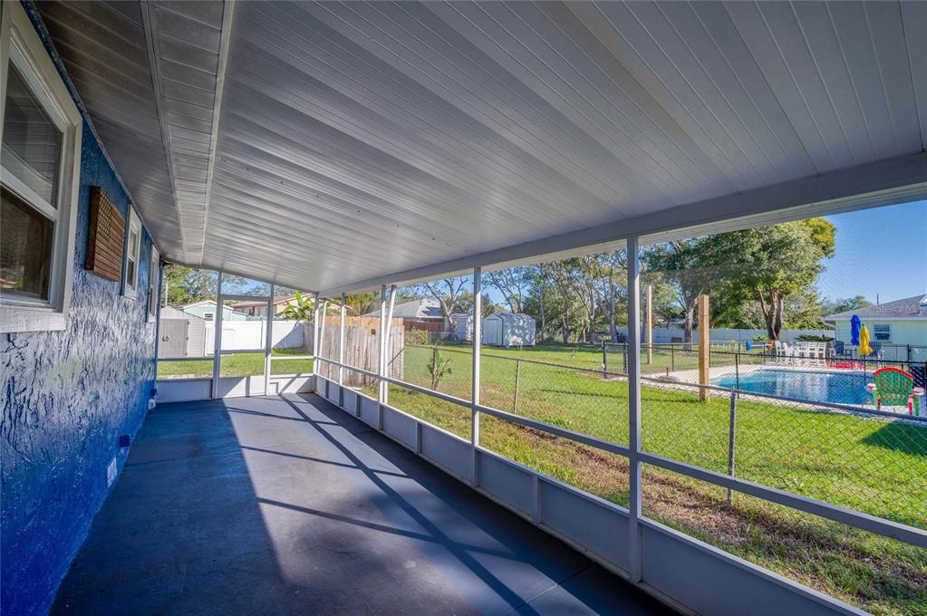 Screened Porch