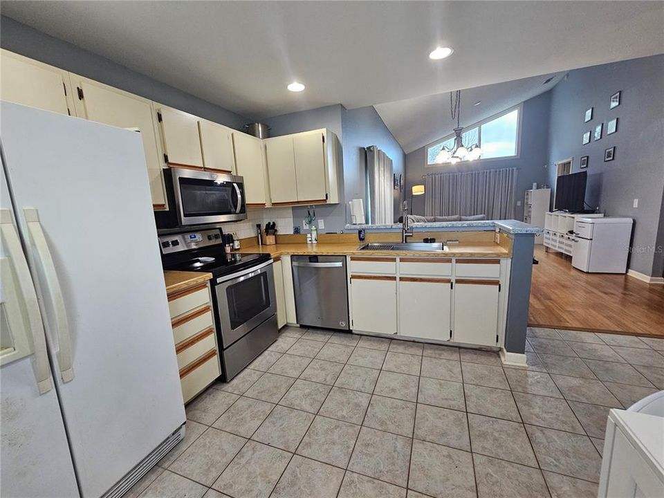 Kitchen looking toward the back