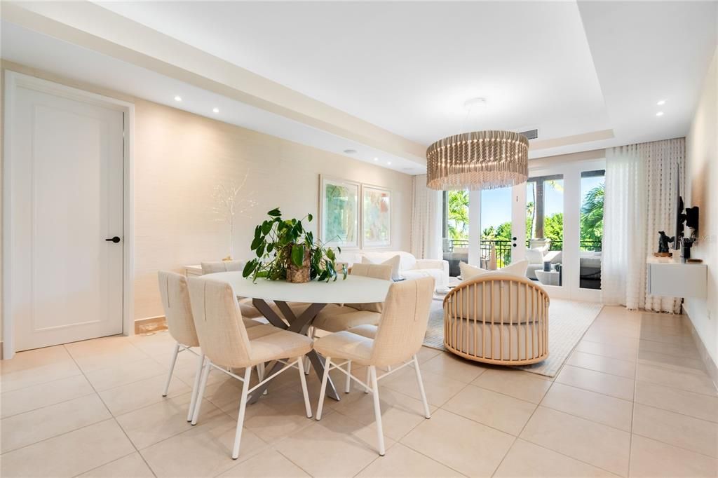 待售: $2,395,000 (2 贝兹, 2 浴室, 1829 平方英尺)