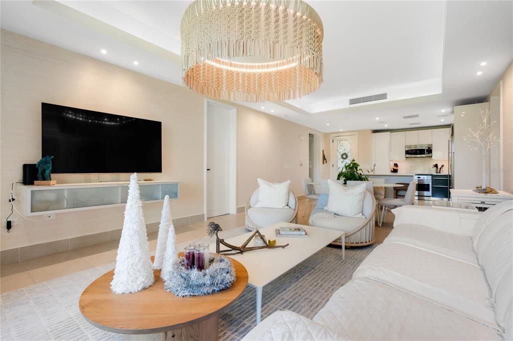 待售: $2,395,000 (2 贝兹, 2 浴室, 1829 平方英尺)