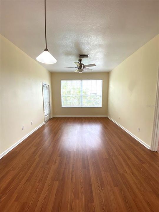 For Rent: $1,900 (2 beds, 2 baths, 1050 Square Feet)