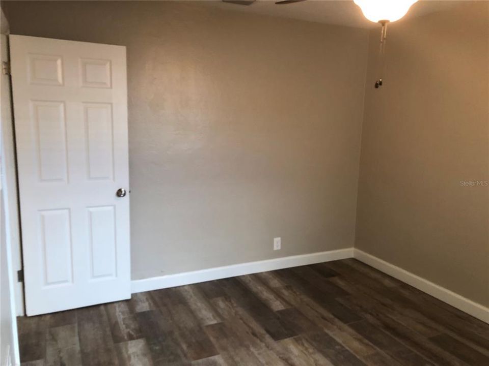 For Rent: $1,485 (1 beds, 1 baths, 570 Square Feet)