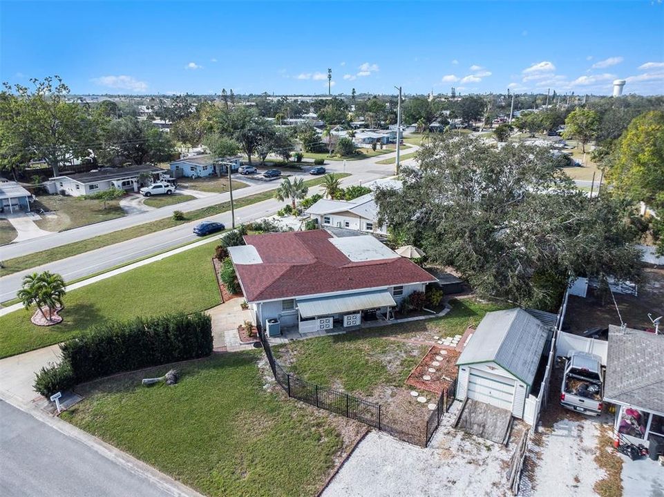 For Sale: $450,000 (2 beds, 2 baths, 1585 Square Feet)