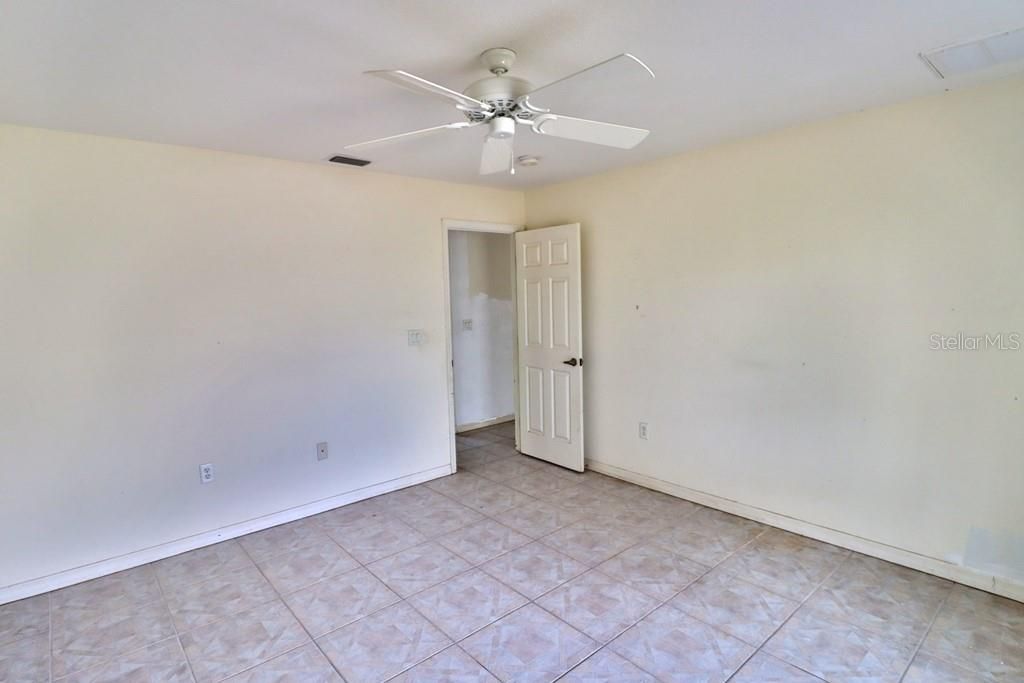 For Sale: $144,000 (3 beds, 2 baths, 2280 Square Feet)