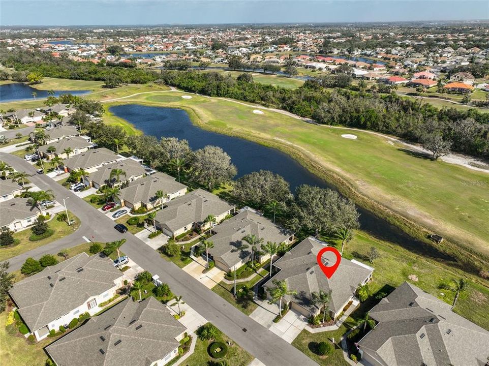 Community Ariel View - NOTICE THAT THERE IS MORE DISTANCE BETWEEN THE NEIGHBORS ON THE SIDE, THAN OTHER UNITS.