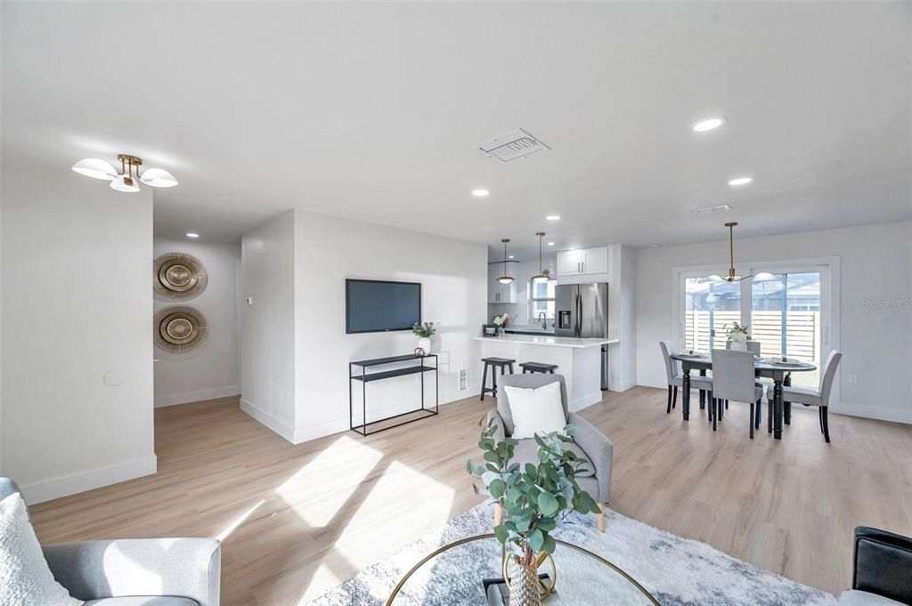 For Sale: $499,900 (3 beds, 2 baths, 1480 Square Feet)