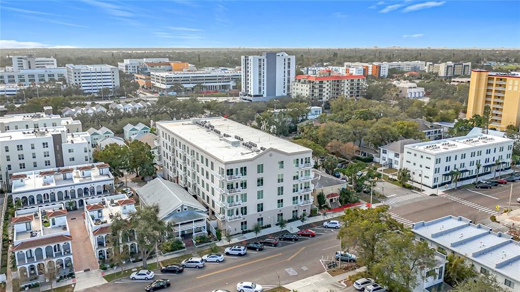 For Sale: $675,000 (2 beds, 2 baths, 1360 Square Feet)