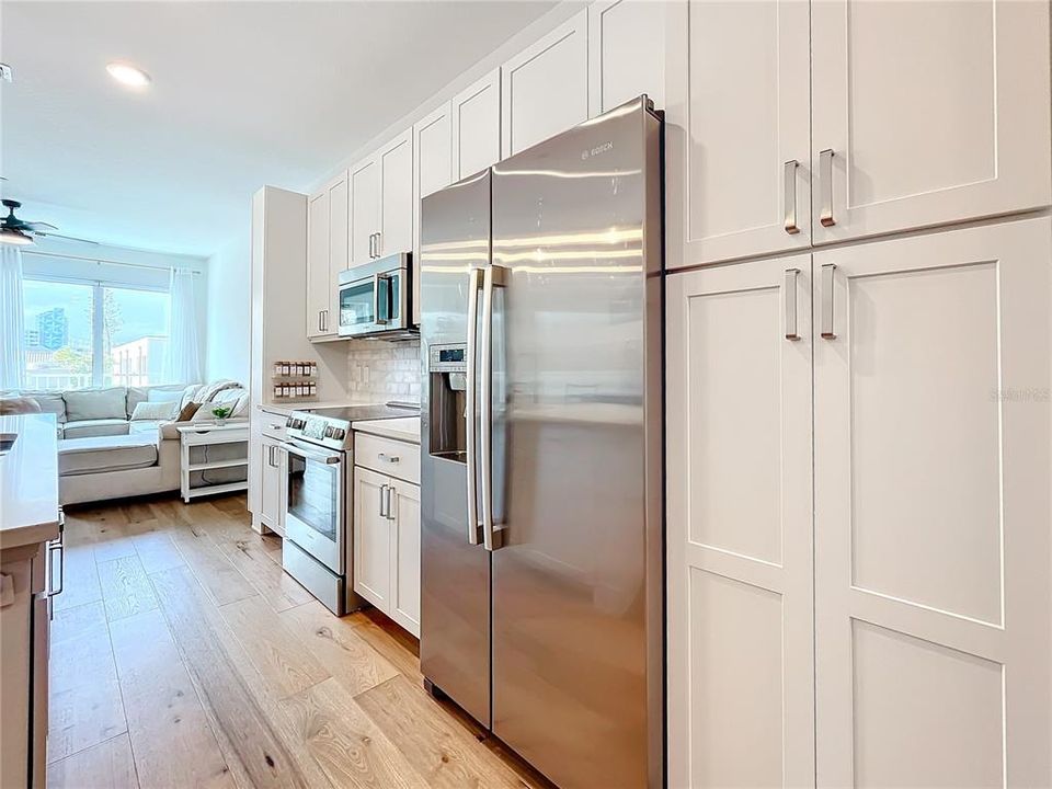 For Sale: $675,000 (2 beds, 2 baths, 1360 Square Feet)