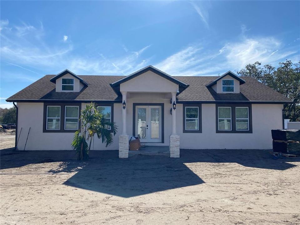 For Sale: $3,000,000 (4 beds, 3 baths, 2275 Square Feet)