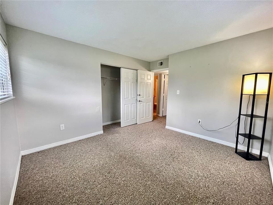 For Rent: $2,050 (3 beds, 2 baths, 1149 Square Feet)