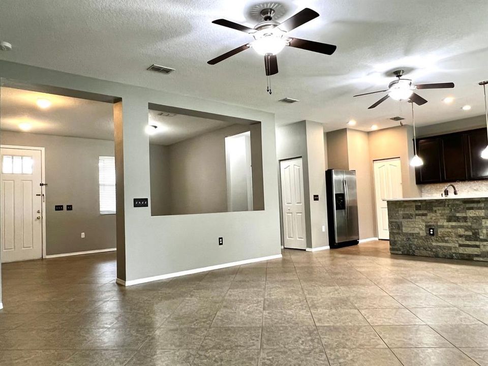 For Rent: $2,850 (3 beds, 2 baths, 1751 Square Feet)