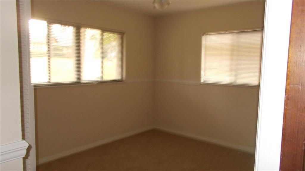 For Rent: $1,800 (3 beds, 2 baths, 1390 Square Feet)