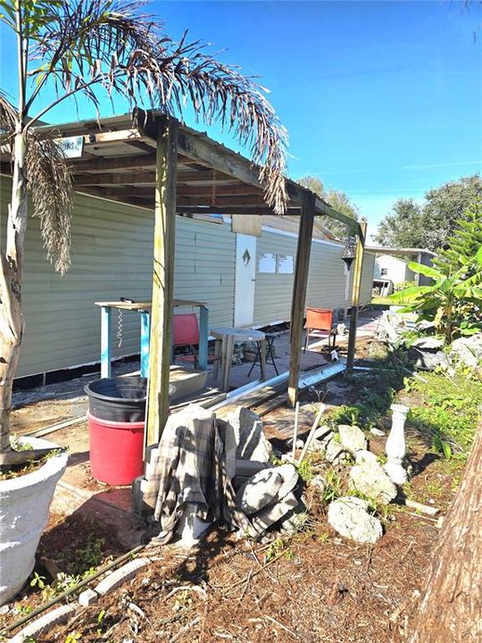 Vendido Recientemente: $49,999 (2 camas, 1 baños, 672 Pies cuadrados)