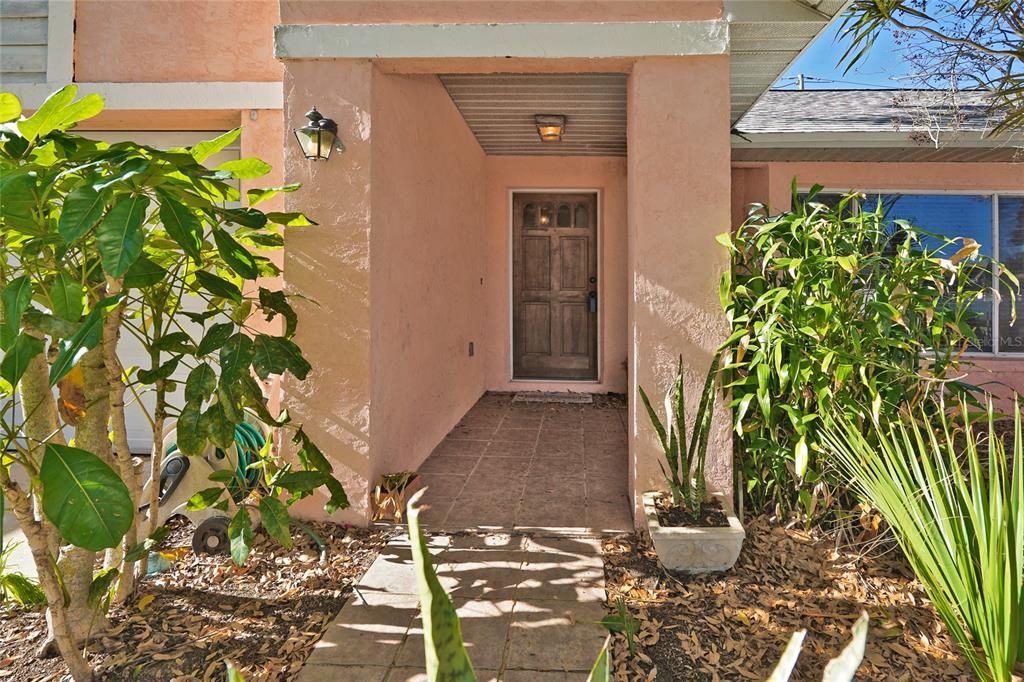 For Sale: $375,000 (3 beds, 2 baths, 1632 Square Feet)