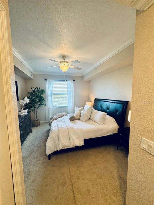 For Rent: $2,750 (2 beds, 2 baths, 1121 Square Feet)