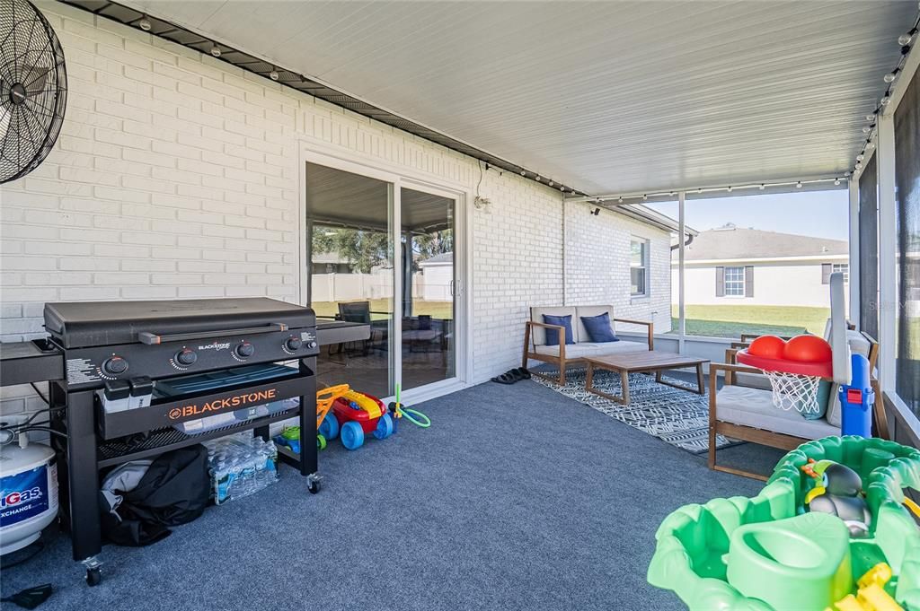 Screened patio