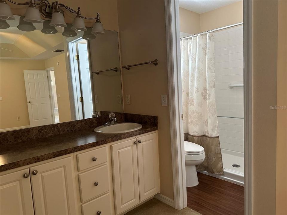 For Sale: $314,500 (3 beds, 2 baths, 1342 Square Feet)