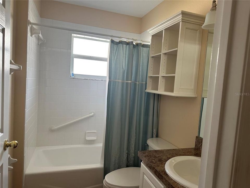 For Sale: $314,500 (3 beds, 2 baths, 1342 Square Feet)