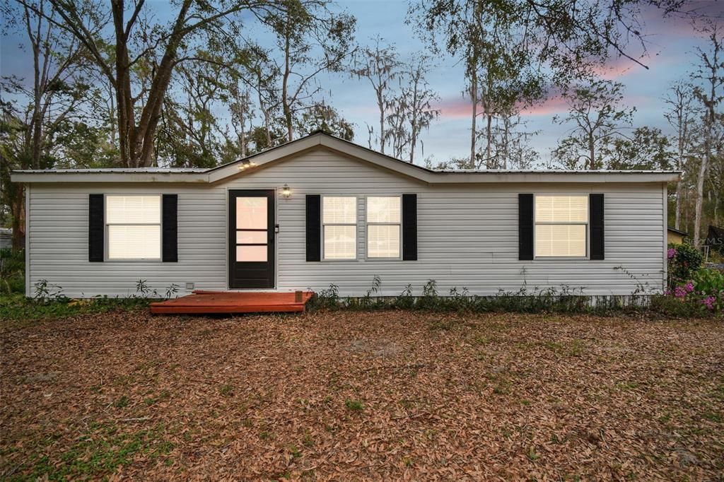 Vendido Recientemente: $265,900 (3 camas, 2 baños, 1188 Pies cuadrados)