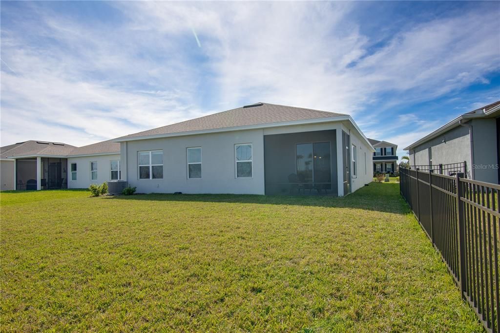 For Sale: $425,000 (3 beds, 2 baths, 2018 Square Feet)