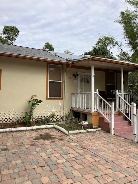 For Sale: $390,000 (4 beds, 1 baths, 2060 Square Feet)