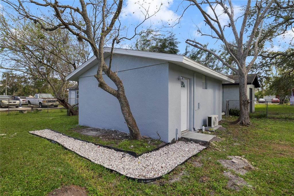 For Sale: $324,900 (4 beds, 2 baths, 1345 Square Feet)