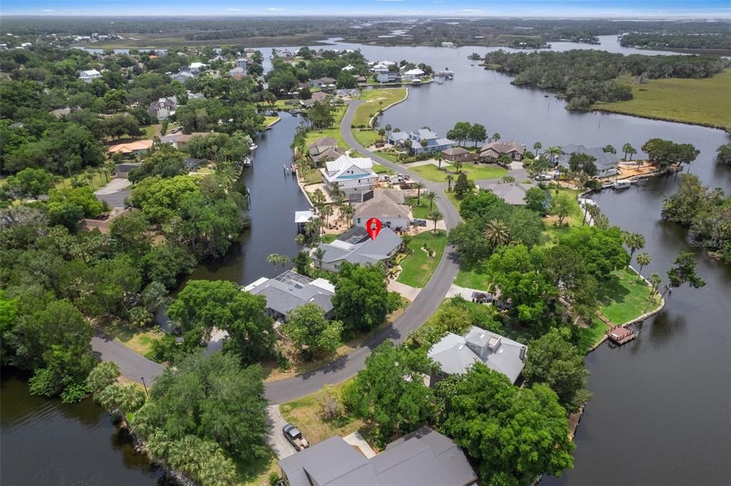 На продажу: $705,000 (3 спален, 2 ванн, 1747 Квадратных фут)