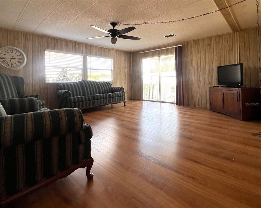 En Venta: $95,000 (2 camas, 2 baños, 1188 Pies cuadrados)