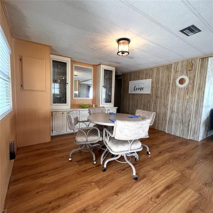 En Venta: $95,000 (2 camas, 2 baños, 1188 Pies cuadrados)