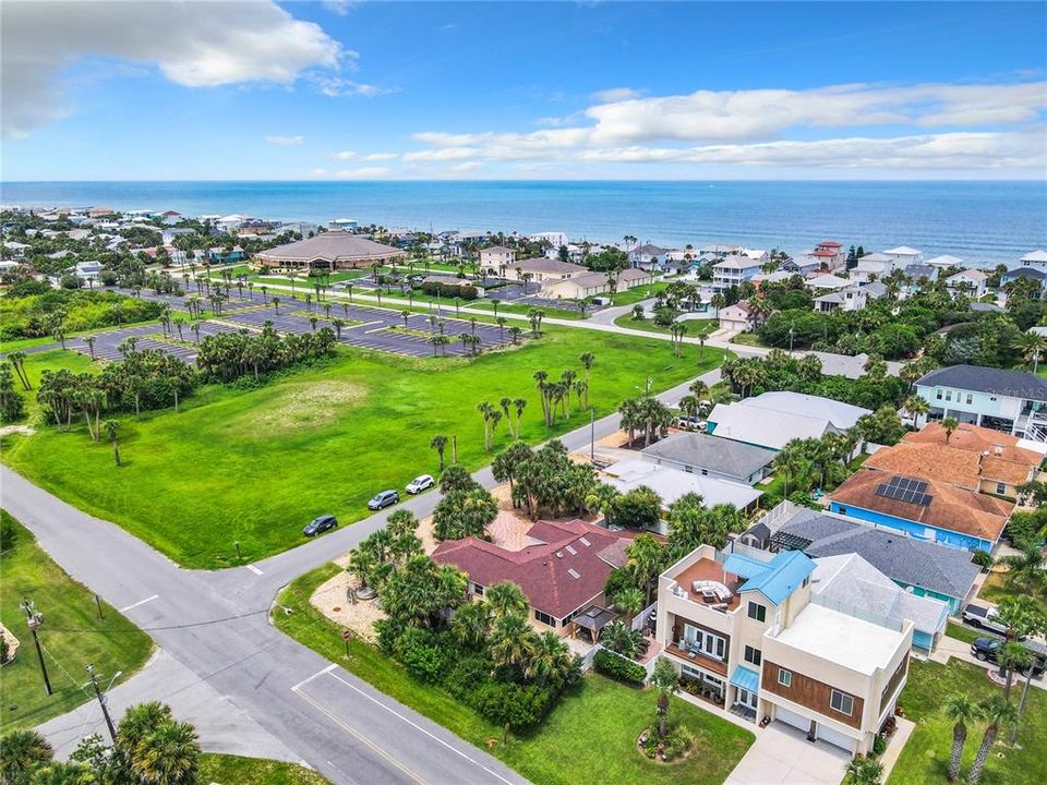 For Sale: $674,900 (3 beds, 2 baths, 2367 Square Feet)