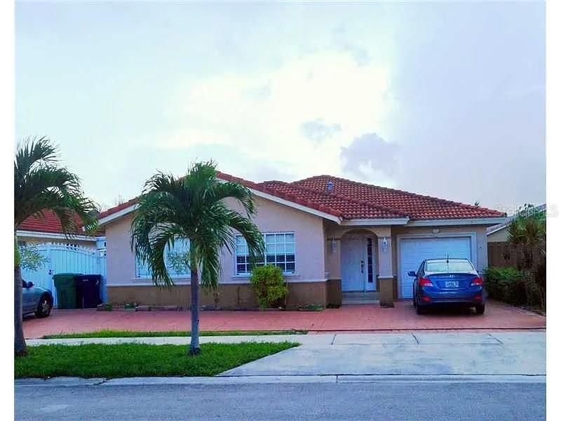 For Sale: $340,000 (4 beds, 2 baths, 2048 Square Feet)