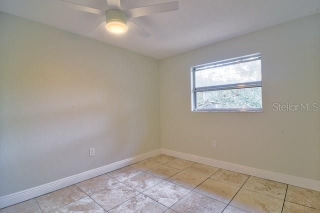 For Rent: $1,800 (1 beds, 1 baths, 500 Square Feet)