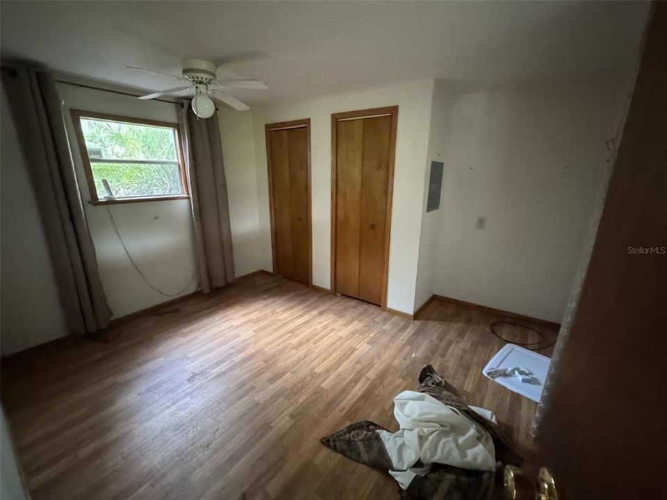 For Sale: $87,000 (1 beds, 1 baths, 576 Square Feet)