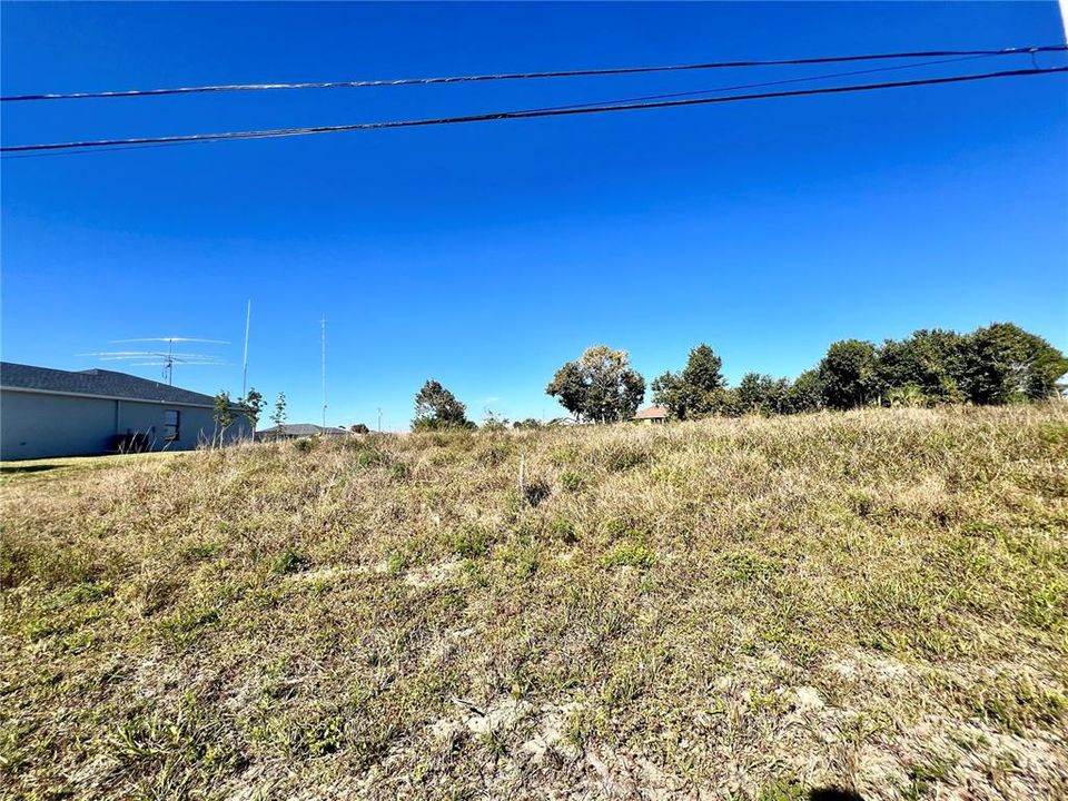 合同活跃: $29,000 (0.23 acres)