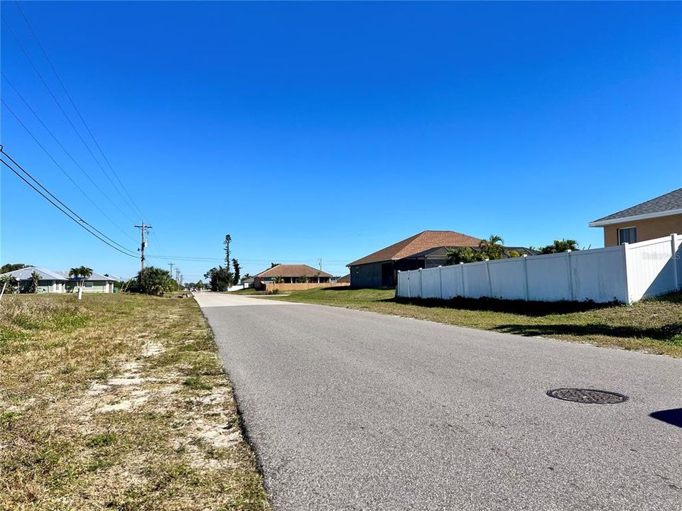 合同活跃: $29,000 (0.23 acres)