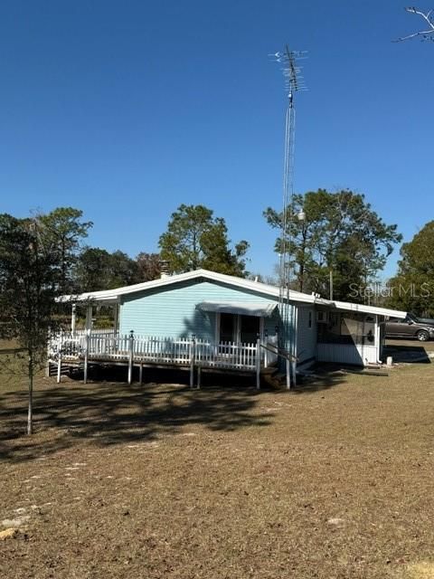 For Sale: $255,000 (3 beds, 2 baths, 1211 Square Feet)