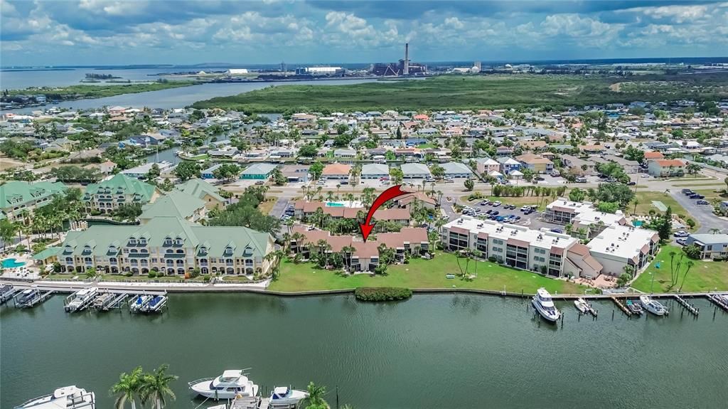 For Sale: $280,000 (2 beds, 2 baths, 1296 Square Feet)