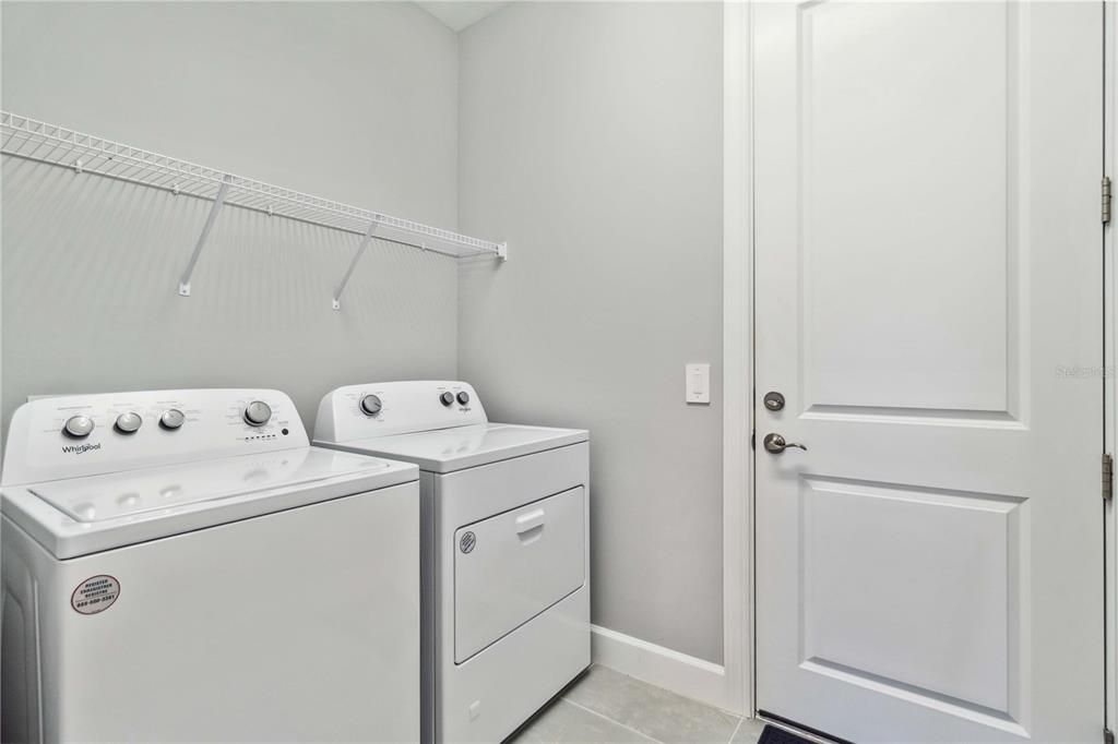 For Sale: $475,000 (2 beds, 2 baths, 1589 Square Feet)