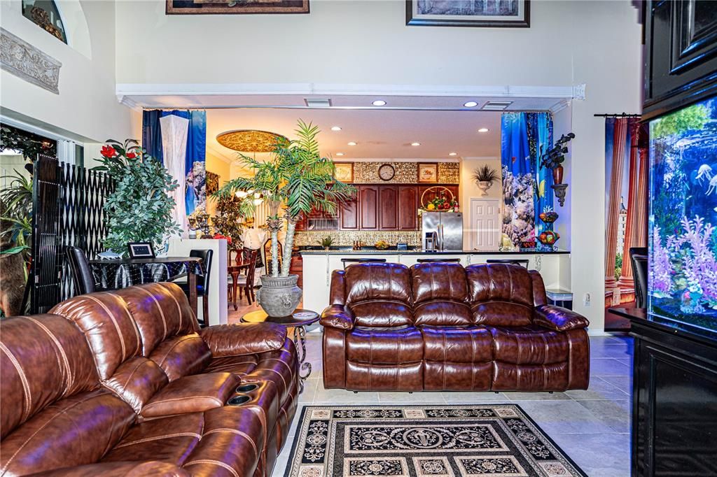 En Venta: $1,490,000 (8 camas, 7 baños, 7810 Pies cuadrados)