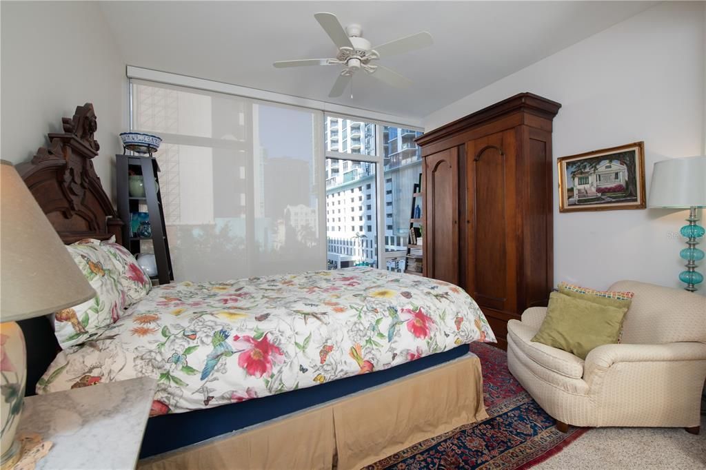 For Sale: $646,500 (1 beds, 1 baths, 875 Square Feet)