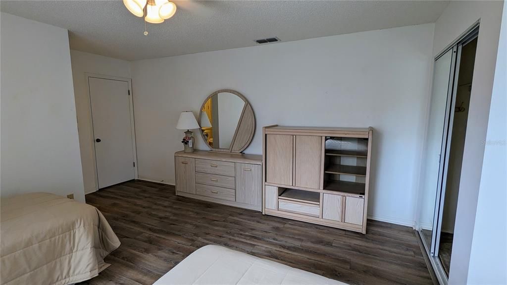 For Rent: $2,250 (2 beds, 2 baths, 1878 Square Feet)