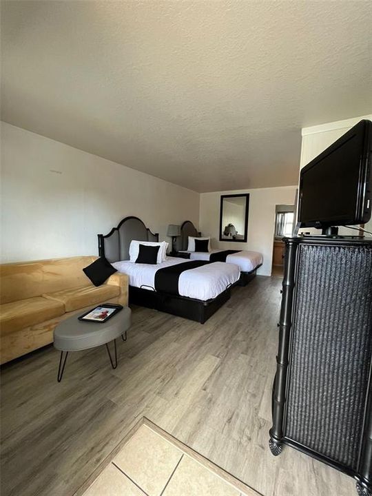 For Sale: $6,700,000 (0 beds, 0 baths, 10921 Square Feet)