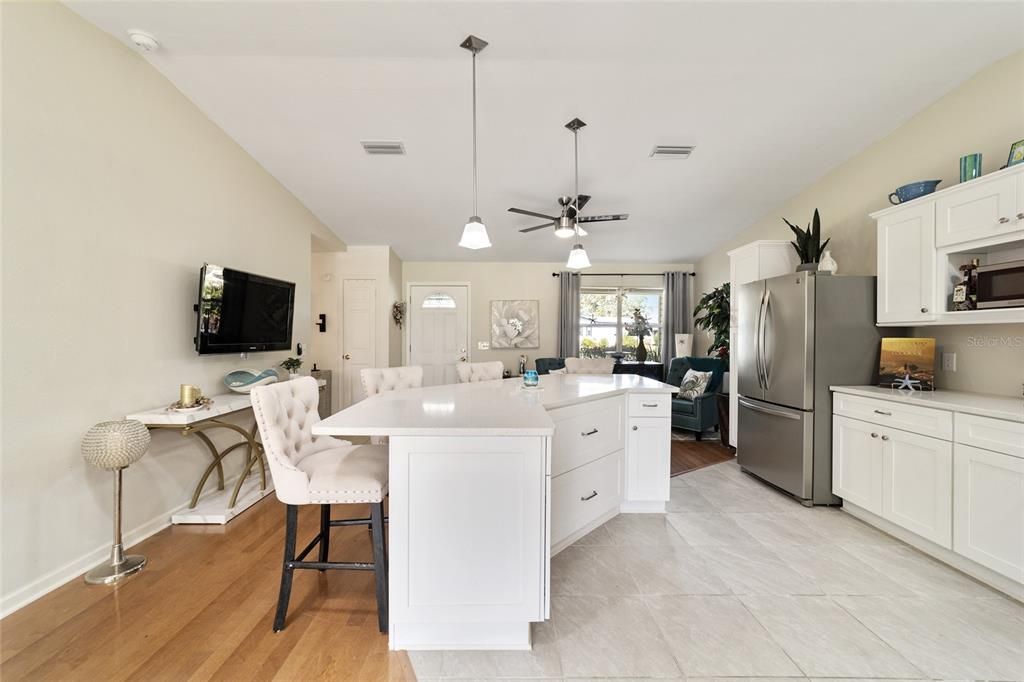 For Sale: $359,000 (3 beds, 2 baths, 1495 Square Feet)