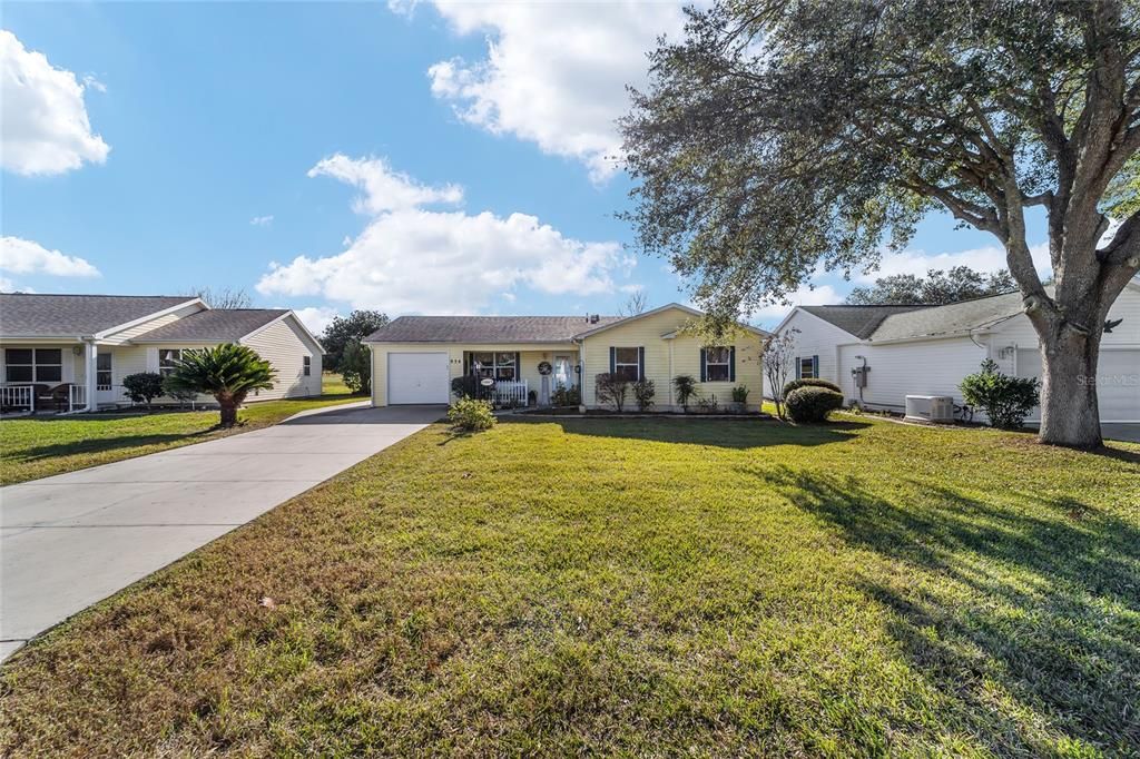 For Sale: $359,000 (3 beds, 2 baths, 1495 Square Feet)