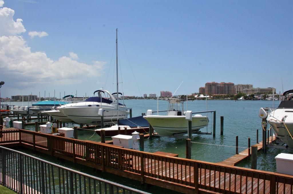 For Sale: $595,000 (3 beds, 2 baths, 1650 Square Feet)