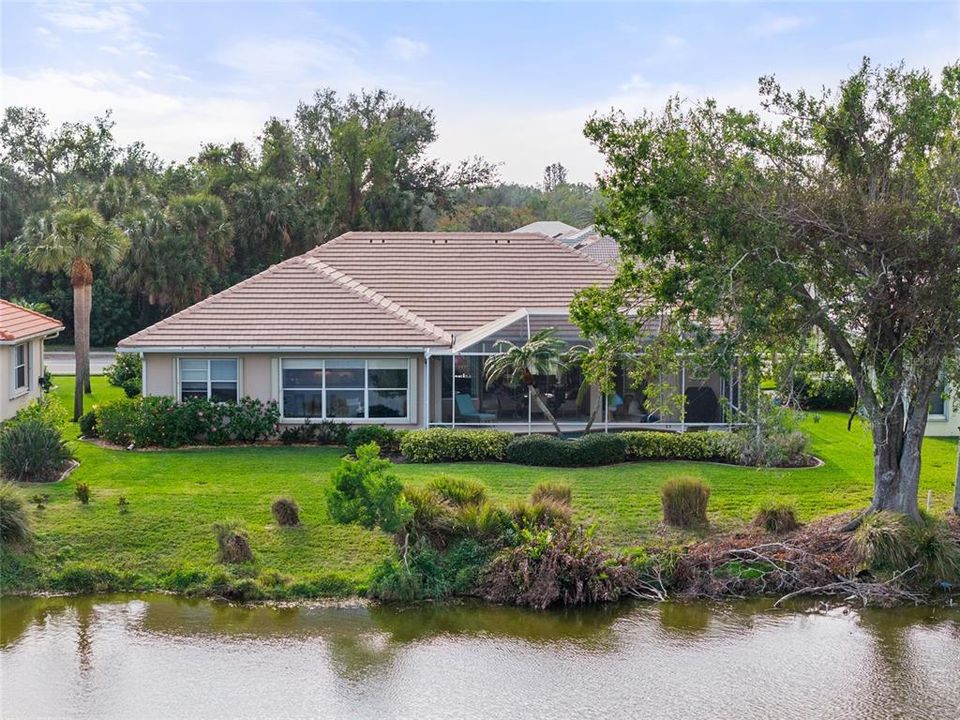 For Sale: $762,500 (3 beds, 2 baths, 2270 Square Feet)