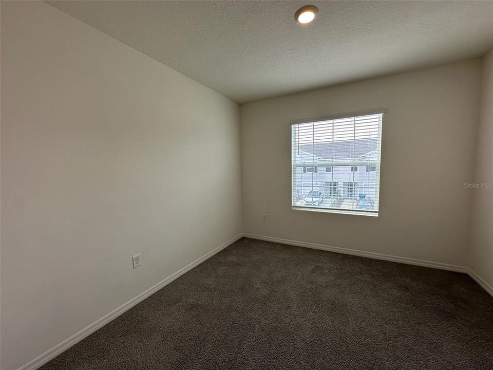 For Sale: $329,900 (3 beds, 2 baths, 1673 Square Feet)