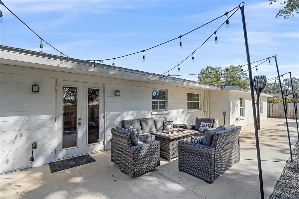 For Sale: $589,900 (3 beds, 2 baths, 1650 Square Feet)