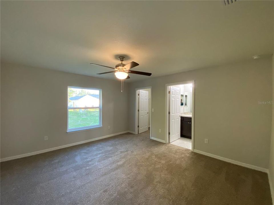 For Rent: $1,675 (3 beds, 2 baths, 1352 Square Feet)